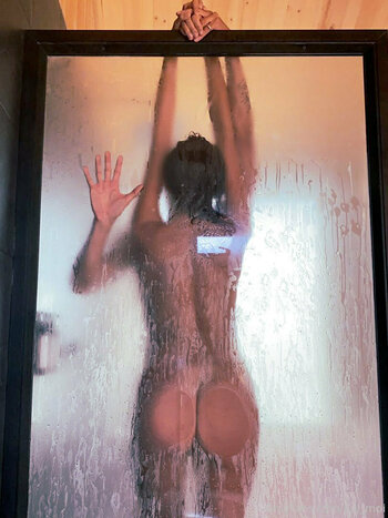 juli_moi Nude Leaks Photo 5