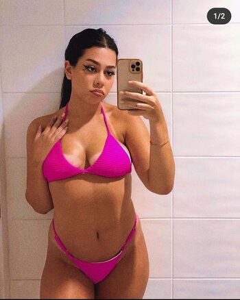 Julia_alvarengaa Nude Leaks Photo 1