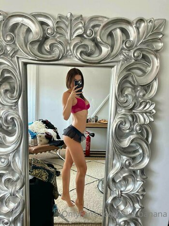 julia_banana Nude Leaks Photo 7
