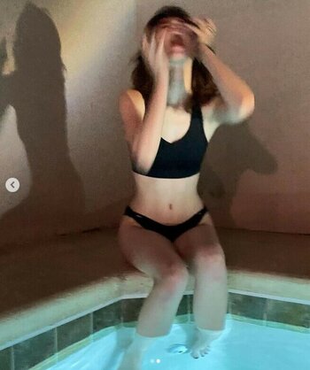 Julia Coraline / juliacoraiine / juliaequinox Nude Leaks Photo 31