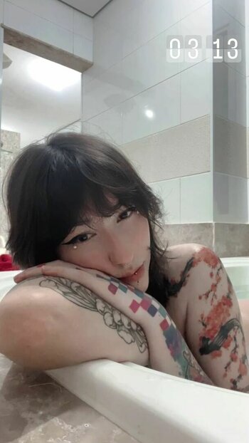 Julia Cristina Nude Leaks Photo 3