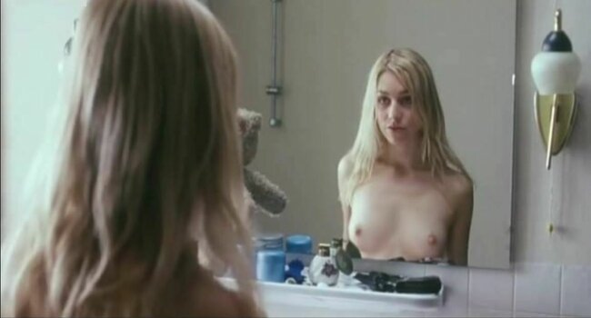 Julia Dietze / julia_dietze Nude Leaks Photo 46