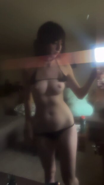 Julia.neis / kenalialuv Nude Leaks OnlyFans Photo 14