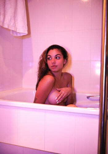 Julia Perez / juliaperez / juliaperrezz Nude Leaks OnlyFans Photo 1