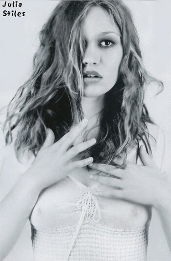 Julia Stiles / missjuliastiles Nude Leaks Photo 199