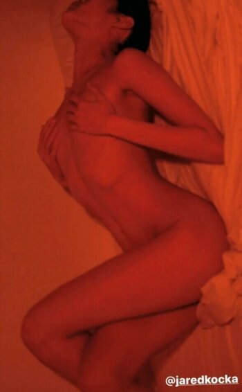 Justine Mae Biticon Nude Leaks Photo 30
