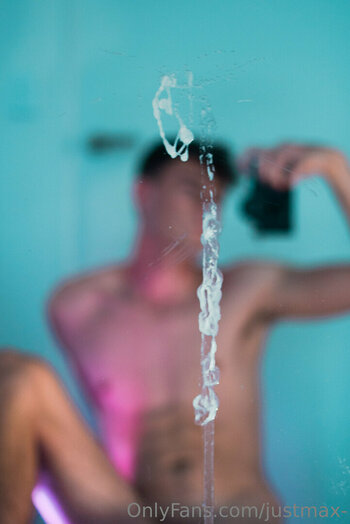 justmax- Nude Leaks Photo 38