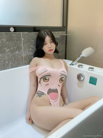 jyeoning / 70g_ee_y / u12641996 Nude Leaks Photo 27