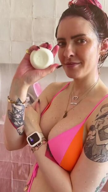 Karen Bachini / karenbachini Nude Leaks Photo 11