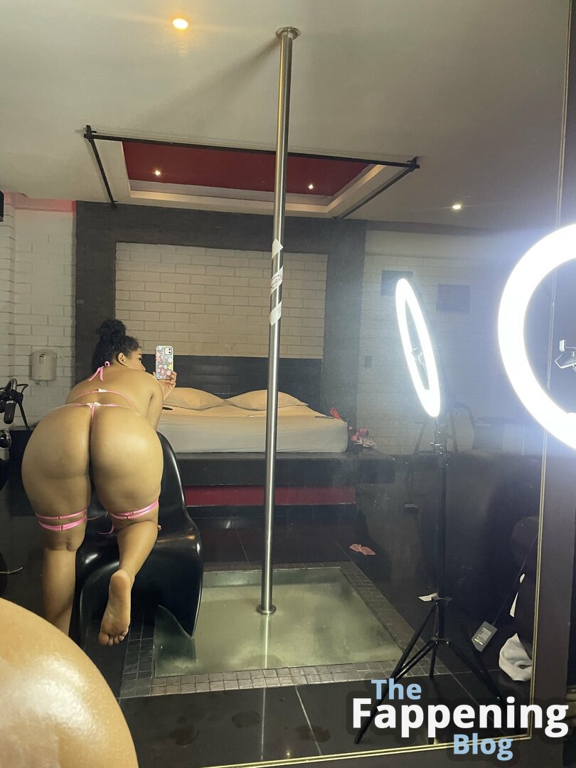 Karen Cano  https:  karencano21  karencano211. 