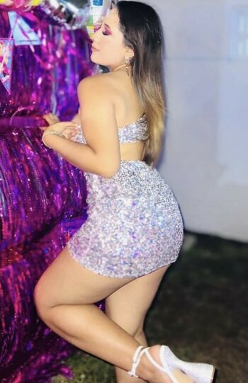 Kat Marquez / katmrqzz Nude Leaks Photo 11