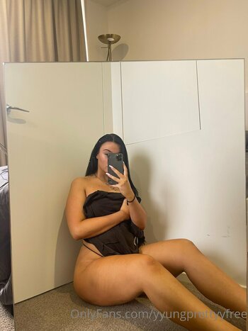 Katana Grey / Callipygian / TheKatanaGrey / yyungprettyy Nude Leaks OnlyFans Photo 28