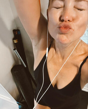 Kate Hudson / katehudson Nude Leaks Photo 2069