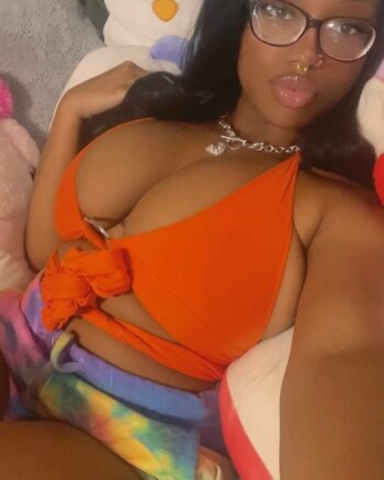 kcurieuse / kicaaw Nude Leaks OnlyFans Photo 4