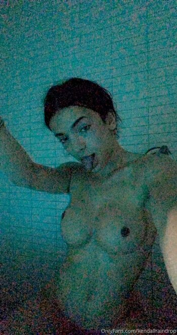 Kendallraindrop Nude Leaks OnlyFans Photo 29