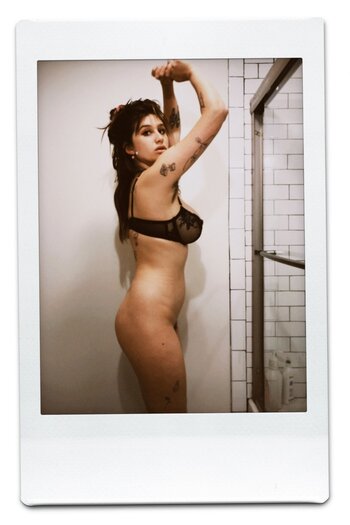 Kennedy Wright / ilovegreenday / satanswebsite Nude Leaks Photo 32