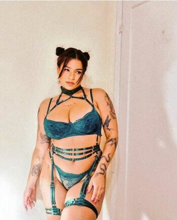 Kennya Raposo Nude Leaks Photo 3