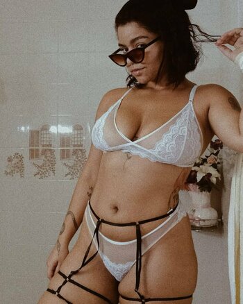Kennya Raposo Nude Leaks Photo 22