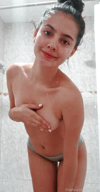 keylin.free Nude Leaks Photo 26