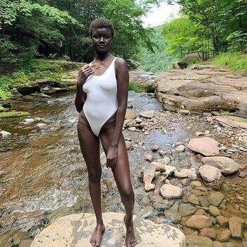 Khoudia Diop / melaniin.goddess Nude Leaks Photo 12