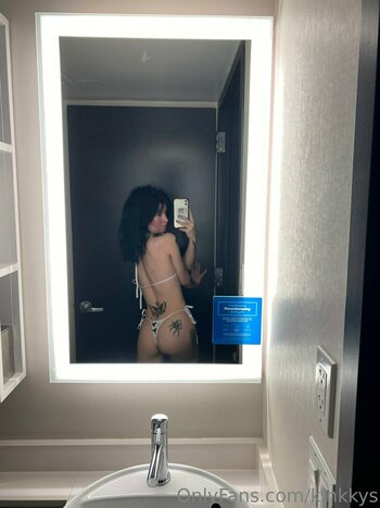 kinkkys Nude Leaks Photo 15