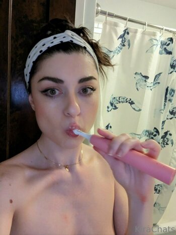KiraChats / kira_chat Nude Leaks OnlyFans Photo 34
