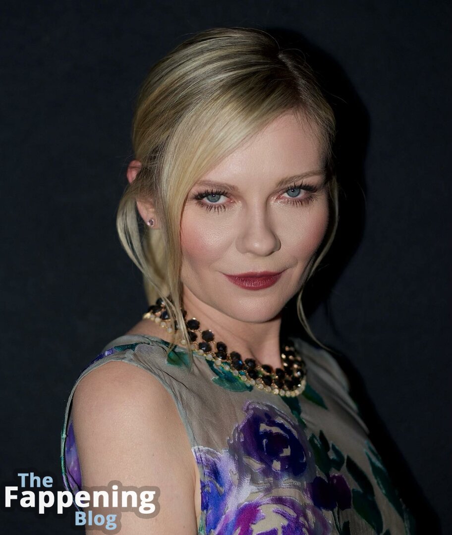 Kirsten Dunst / kirstendunst Nude Leaks Photo 703 | #TheFappening