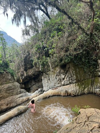 kittynippyhippie / littlenippyhippie Nude Leaks OnlyFans Photo 20