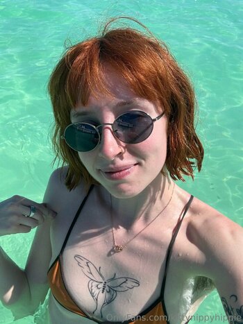 kittynippyhippie / littlenippyhippie Nude Leaks OnlyFans Photo 31