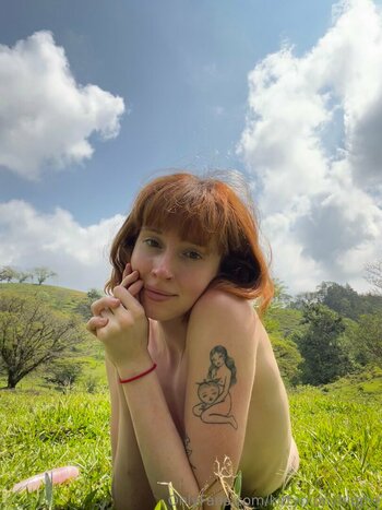 kittynippyhippie / littlenippyhippie Nude Leaks OnlyFans Photo 37