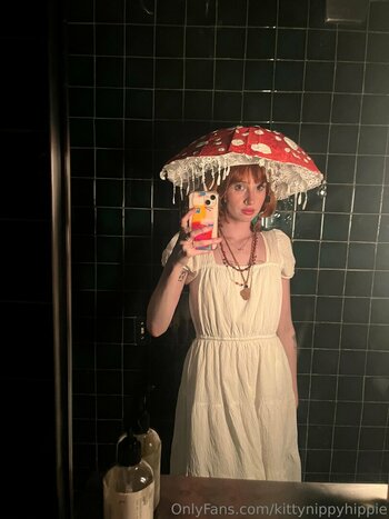 kittynippyhippie / littlenippyhippie Nude Leaks OnlyFans Photo 62