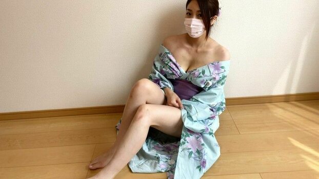 kobayome_glovesreview / kobayashikana33 / コバイチの嫁 Nude Leaks Photo 2