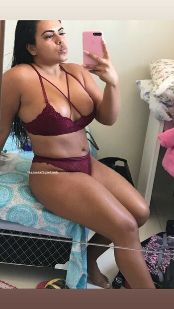 Krissia Figueiredo / krisshotwife Nude Leaks OnlyFans Photo 11