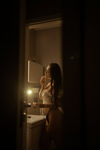Kristina Azaronak / Tina_azarenok / tiktokgirl_krystina / tina_azarenoook Nude Leaks OnlyFans Photo 28
