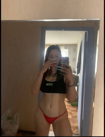 Kristina Durman / lame_shit_hola Nude Leaks Photo 17
