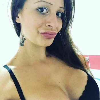 Kristina Penava / kristina_mandarina___ / kristinapenava Nude Leaks OnlyFans Photo 22