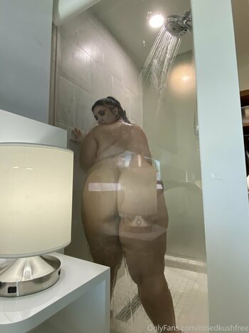 kushunlimited Nude Leaks Photo 17