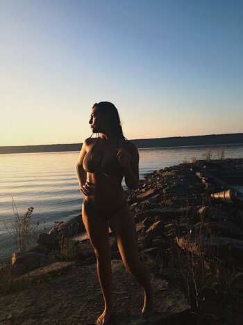 Kylie Manue / https: / kylie.maue / kylieeeee99 Nude Leaks OnlyFans Photo 66