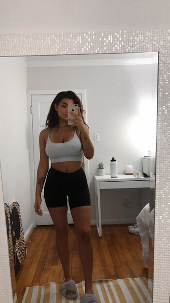 Kylie Manue / https: / kylie.maue / kylieeeee99 Nude Leaks OnlyFans Photo 83