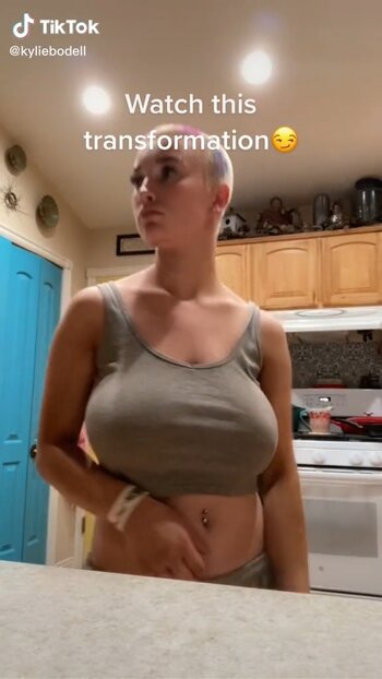 Kyliebodell / autumnbodell Nude Leaks OnlyFans Photo 8