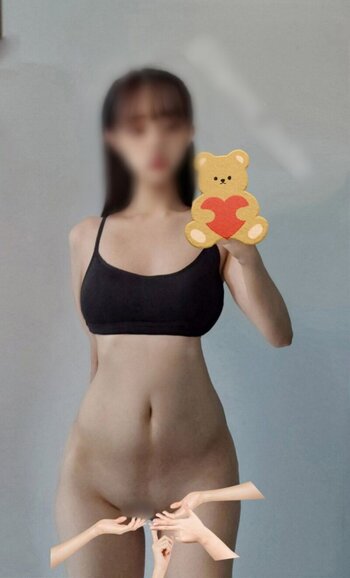 laimi_cute / prettybitchmia / taimi_cute07 Nude Leaks OnlyFans Photo 12