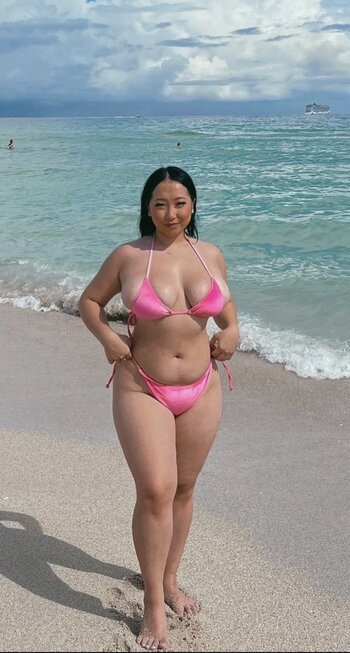 Lalakher Hmong Thicc Nude Leaks Photo 3