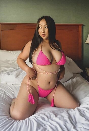 Lalakher Hmong Thicc Nude Leaks Photo 5