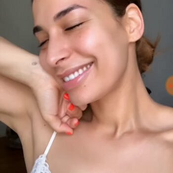 Lamiya Slimani / lamiyaslimani Nude Leaks Photo 30