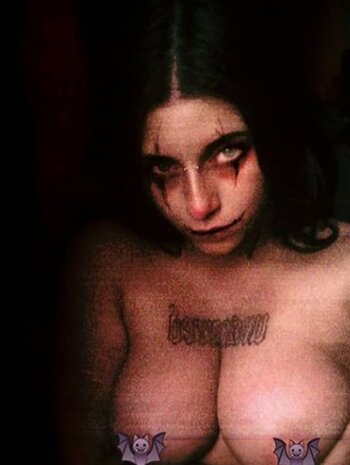 Lara Lepvs / Lara.exe / lepvs / lepvs_ghost Nude Leaks OnlyFans Photo 5