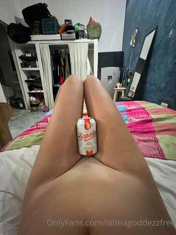 latinagoddezzfree Nude Leaks Photo 42