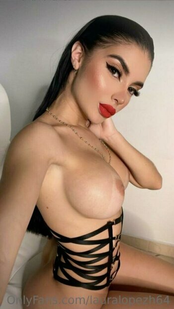 Laura Lopez Hurtado / lauralopezh64 Nude Leaks OnlyFans Photo 3