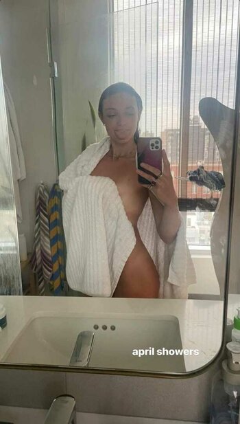 Laura Perlongo / lauraperlongo Nude Leaks OnlyFans Photo 14