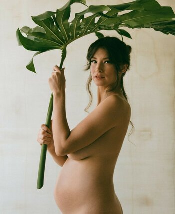 Lauren Marie Young / ilikefrecklesandflaws Nude Leaks Photo 2