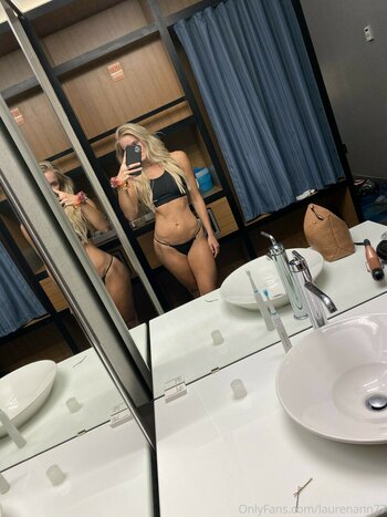 LaurenAnn / jaimeleecomedy / laurenann77 Nude Leaks OnlyFans Photo 10